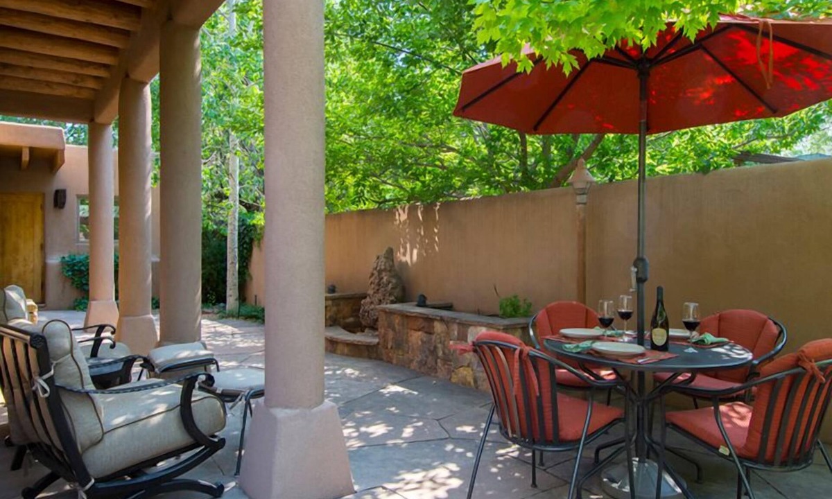 Northeast Santa Fe House | Dancing Sun in Santa Fe