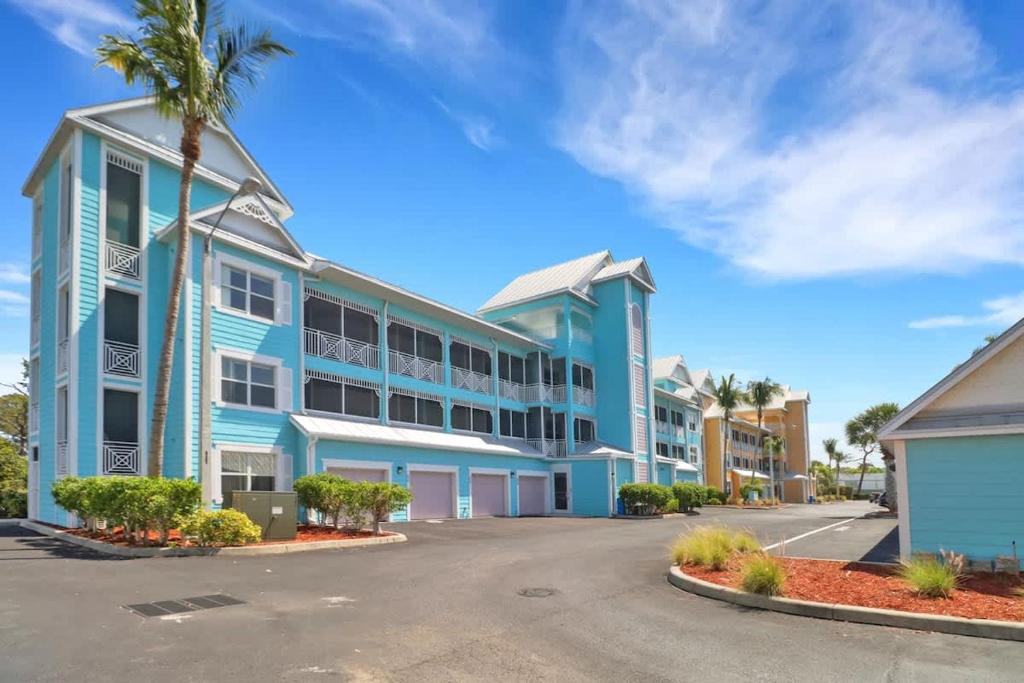 Bonita Shores Hotel | NEW Seaside Escape Queen Studio near Naples
