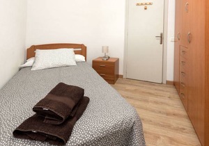 90 m² Apartment ∙ 4 bedrooms ∙ 6 guests in La Nova Esquerra de l'Eixample