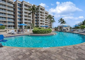 Marco Beach Ocean Resort 807 in Marco Island