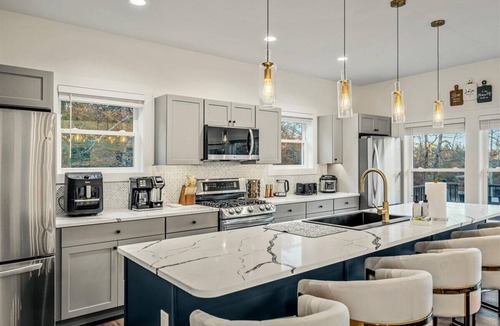 Lake Harmony Estates House | BIGGEST Lot in LH 10 BR 7 BA Volleyball Playground Elevator Hot Tub