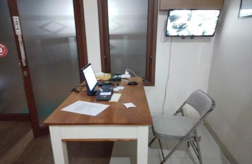 Banyumas Hotel | Capital O 93437 Embung Banteran CottageNearLapangan Banteran