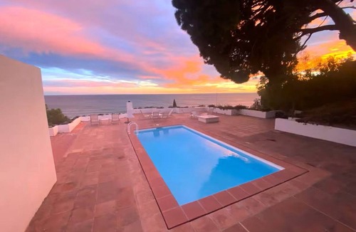 Canet de Mar House | Coderch Casa Rovira, sea view with private swimming pool