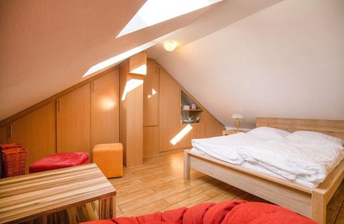 Binz Apartment | Dünenpark Binz - Komfortplus Ferienwohnung mit 1 Schlafzimmer und Balkon im Dachgeschoss 210