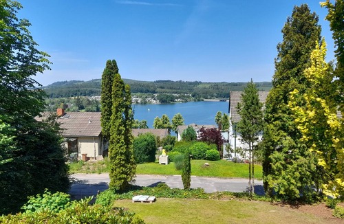 Amecke House | Holiday Home 'Am See' with Lake View, Private Terrace and Private Garden