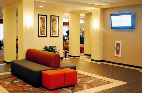Derrick City Hotel | Holiday Inn Express Bradford, an IHG Hotel