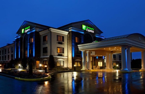Mercer Hotel | Holiday Inn Express Grove City - Premium Outlet Mall by IHG