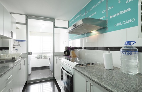 Leuro Condo | Modern 3BDR Apartment with A/C in Miraflores