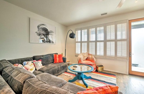Downtown Chattanooga House | Modern Chattanooga Retreat with Rooftop Deck and Yard!