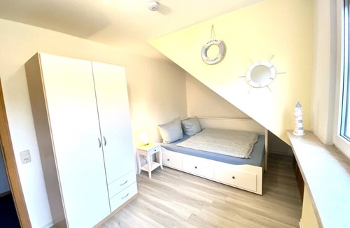 Langenbach Apartment | Modern vacation apartment for 6 people with balcony in a quiet location