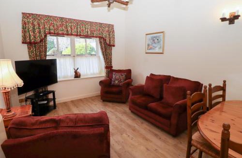 Akeld House | Pansy Plot
