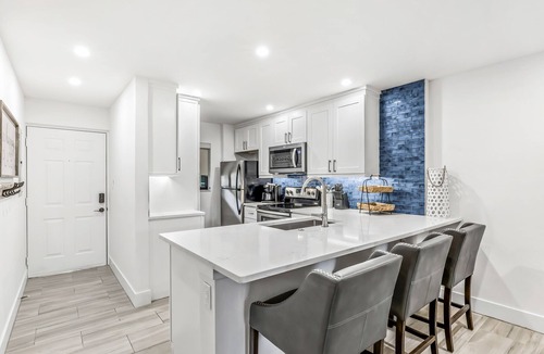 Bonita Bay Condo | Renovated Bonita Bay Condo, Pool, Pickleball + NEW Beach Park