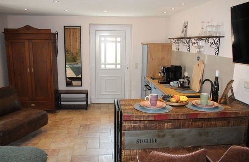 Bad Koesen Apartment | Vacation apartment for 3 people, 25 m², in Naumburg (167319)