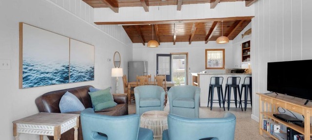 100 yards from the Gulf 4 Bedroom Retreat in Gulf Breeze