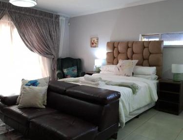 14 Isabel in Centurion