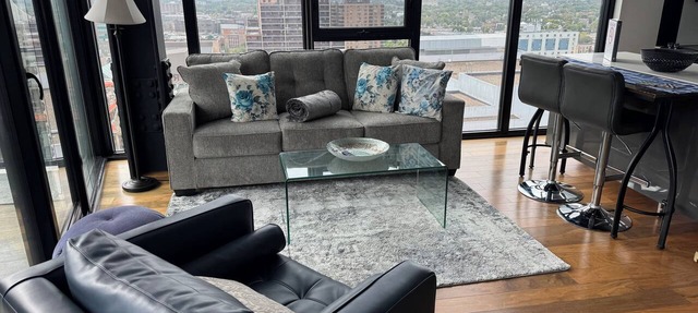 18th floor 2 bed 2 bath overlooking downtown in Winnipeg