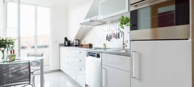 3 Raum-wohnung mit Blick auf die Zitadelle Petersberg - Neu-wohnung mit Blick auf die Zitadelle in Erfurt