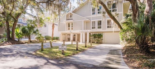 4 Firethorn Way - 6 Bedroom, 3rd Row, South Forest Beach Home in Hilton Head Island