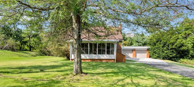 4Bed/2Bath Home, 1.5Acres, Prime Location, Private in Monaca
