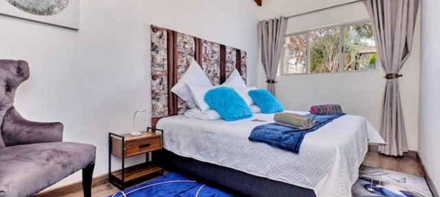 Advas' double delight with inverter! in Sandton