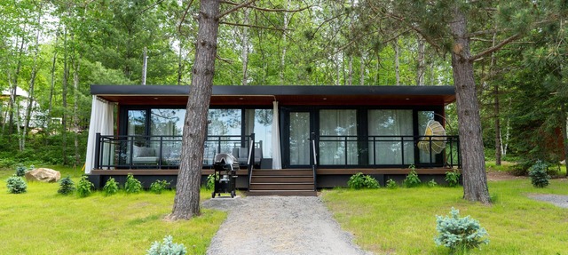 Algonquin's Edge Resort | Waterview 3 in South Algonquin