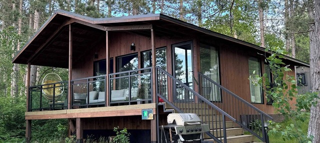Algonquin's Edge Resort | Waterview 5 in South Algonquin