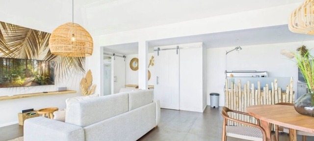 Amnios St Barth in St. Barthelemy