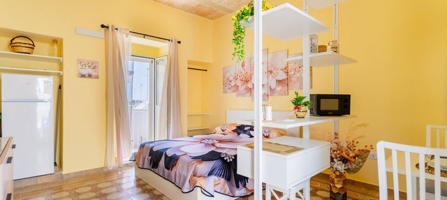 Apartment 'Casa Donna Sofia' with Private Terrace, Wi-Fi and Air Conditioning in Specchia