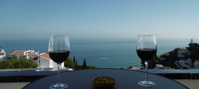Apartment with fantastic sea view in Nerja