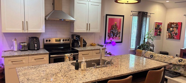 Atlanta Artist Retreat 2br w/Private Patio + Parking in Atlanta