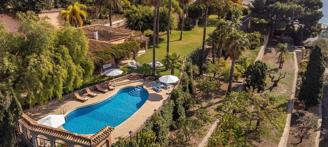 Awesome home in Almuñecar in Almuñecar