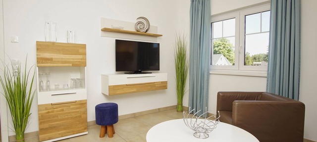 Beachfront apartment with a balcony, access to the pool and sauna - Rex Rugia in Mönchgut OT Lobbe