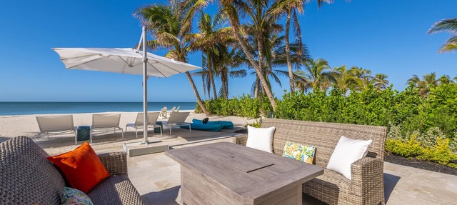 BEAUTIFUL BONITA BEACH VILLA in Bonita Springs