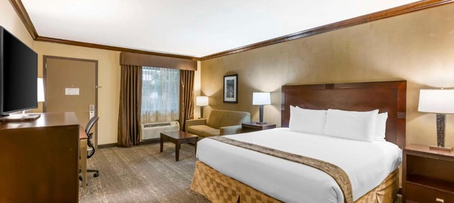 Best Western Plus Raton Hotel in Raton