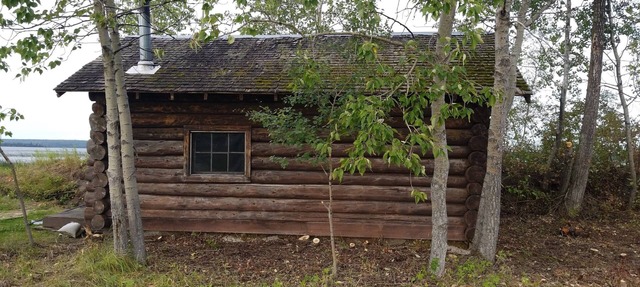Cabin #5 - Rustic Cabin at Delaronde Resort in Big River