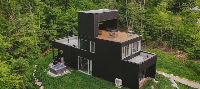 🏔️ Chalet avec Spa & Sauna | Vue Panoramique | Proche de Tremblant in La Conception