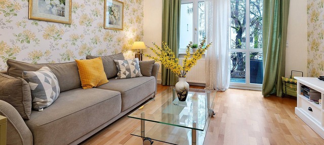 Charming Central Apartments – 1/Balcony/Quiet Location/Beautiful Historic Apartment in Baden-Baden