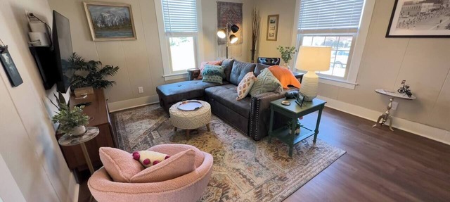 Charming Historic Downtown 1BR | A+ Location in Bellingham