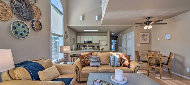 Cloudcroft Townhome w/Deck - 1 Mi to Burro Ave! in Cloudcroft