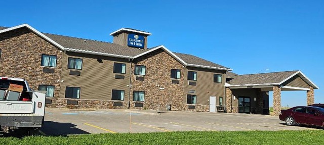Cobblestone Inn & Suites – Manchester in Manchester