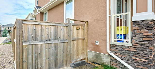 come to Valley Ridge, Calgary’s closest community to Banff, Camore, and Cochrane in Calgary