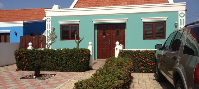 Enjoy a Ford Escape during your stay at the Canuku House in Calabas