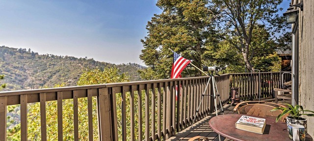 Family Cabin w/Game Room Near Hiking + Skiing! in Lake Arrowhead