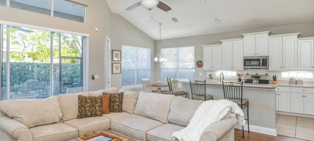 Family Retreat in WGV w/Fenced Yard - near Beaches in Saint Augustine
