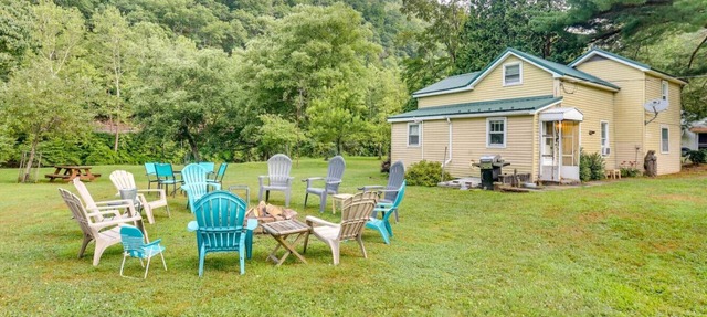 Fishing & Kayaking: Creekside Sinnemahoning Home! in Sinnemahoning