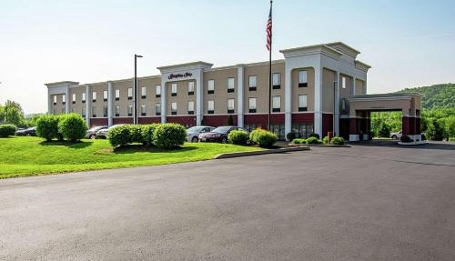 Hampton Inn Pine Grove in Pine Grove
