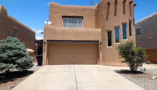 Home near Balloon Fiesta Park! in Albuquerque