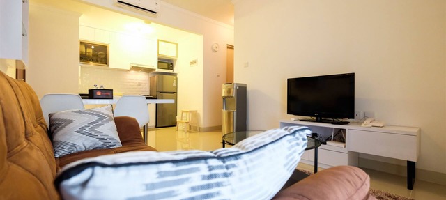 Homey 2Br Signature Park Grande Apartment in Jakarta