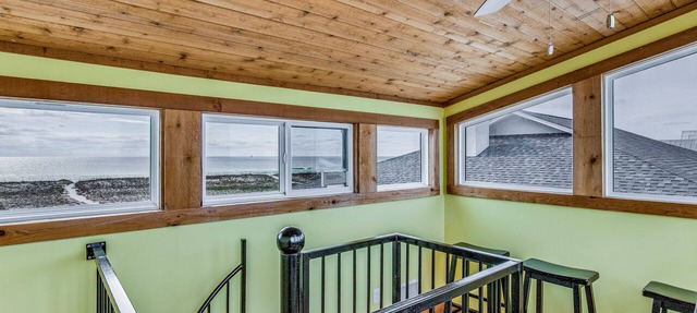 Huge Home In A Fantastic Location ~ Game Room ~ Foosball in Pensacola Beach