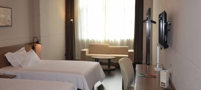 Jinjiang Inn Select in Baoding